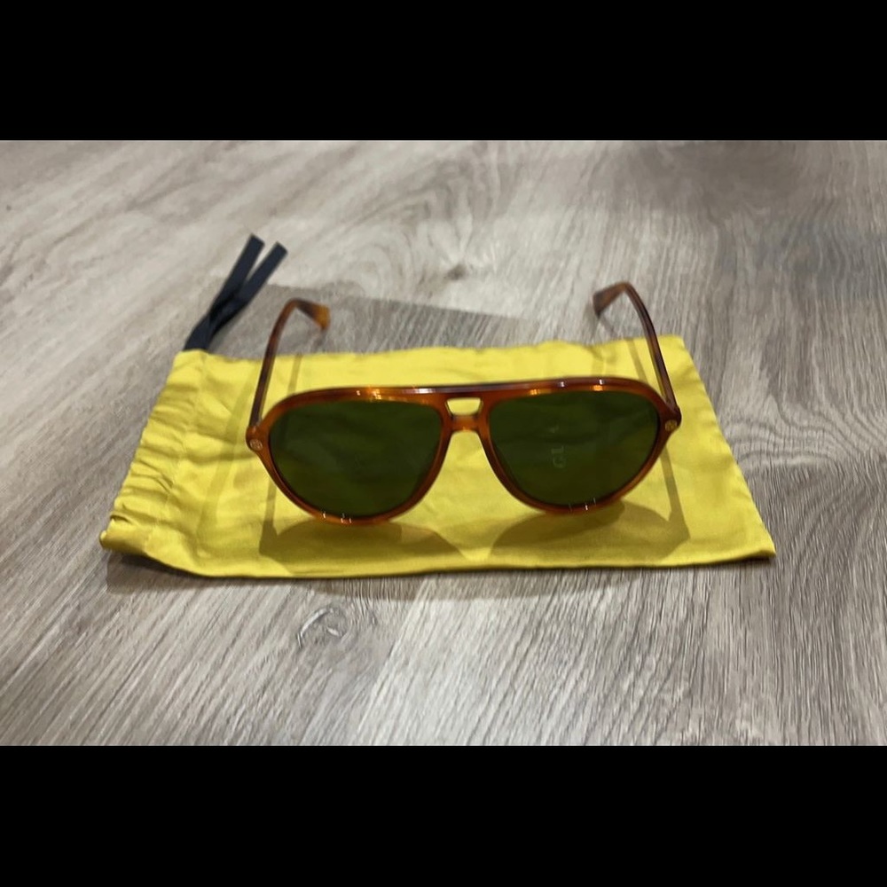 Gucci Men’s Aviator sunglasses New!! AUTHENTIC!!